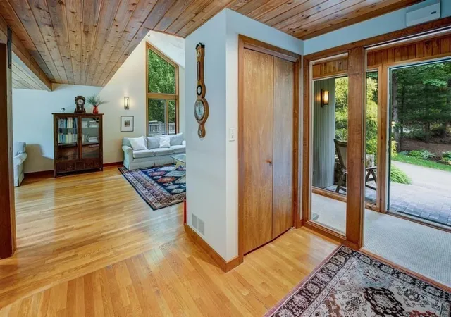 5th image of 40 Bicentennial Way, Boxborough, MA 01719 | MLS# 73534117