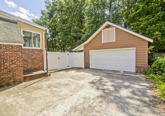 42nd image of 86 Laurence, Springfield, MA 01104 | MLS# 73567364