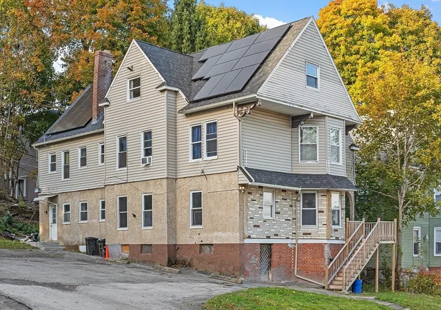 Photo 3 of Sale Pending at 26 Orne St, Worcester, MA 01605 | MLS# 73305006 | Listing updated on 2025-11-20