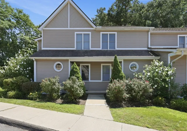1st image of 61 Abbey Memorial Dr #172, Chicopee, MA 01020 | MLS# 73558843