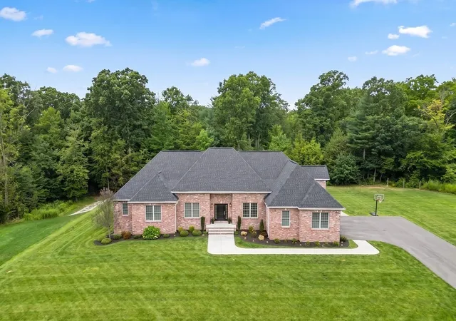1st image of 13 Bella Vista Dr, East Longmeadow, MA 01028 | MLS# 73567061