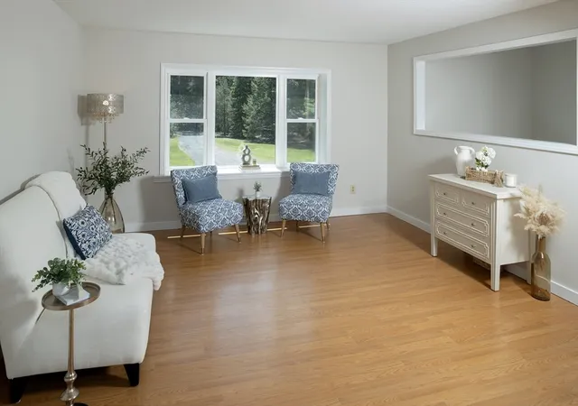 5th image of 133 Pleasant Street, Plympton, MA 02367 | MLS# 73557256