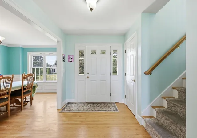 4th image of 32 Waterford Dr, Westfield, MA 01085 | MLS# 73558771