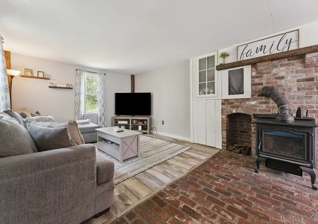Homes for sale in Rutland, MA | 57 Sassawanna Rd, Rutland, MA 01543 | MLS# 73528910