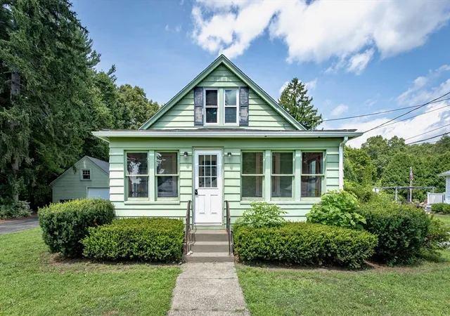 1st image of 94 Holyoke Road, Westfield, MA 01085 | MLS# 73549317