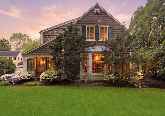 3rd image of 59 Forest Street, Lexington, MA 02421 | MLS# 73528073