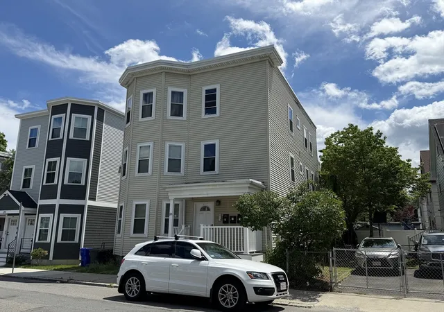 Homes for sale in Boston, MA | 26 Elder St #2, Boston, MA 02125 | MLS# 73544997