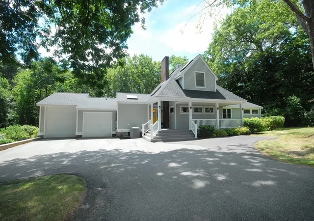 1st image of 297 Laws Brook Rd, Concord, MA 01742 | MLS# 73539012