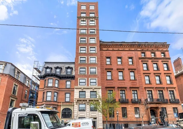 19th image of 48 Beacon St #1R, Boston, MA 02108 | MLS# 73506331