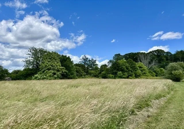 3rd image of 921 Main St, Acushnet, MA 02743 | MLS# 73542483