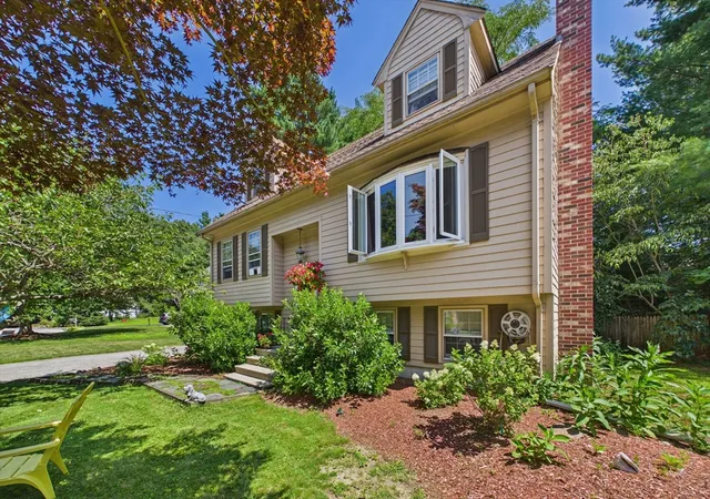 image of 127 Parsonage Way, Attleboro, MA 02703 | MLS# 73558099
