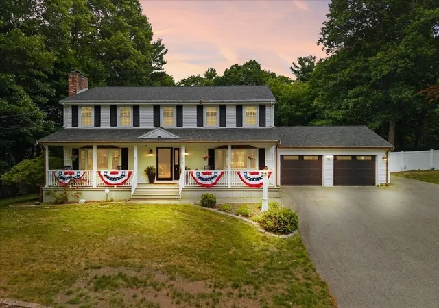 1st image of 758 King St, Raynham, MA 02767 | MLS# 73549273