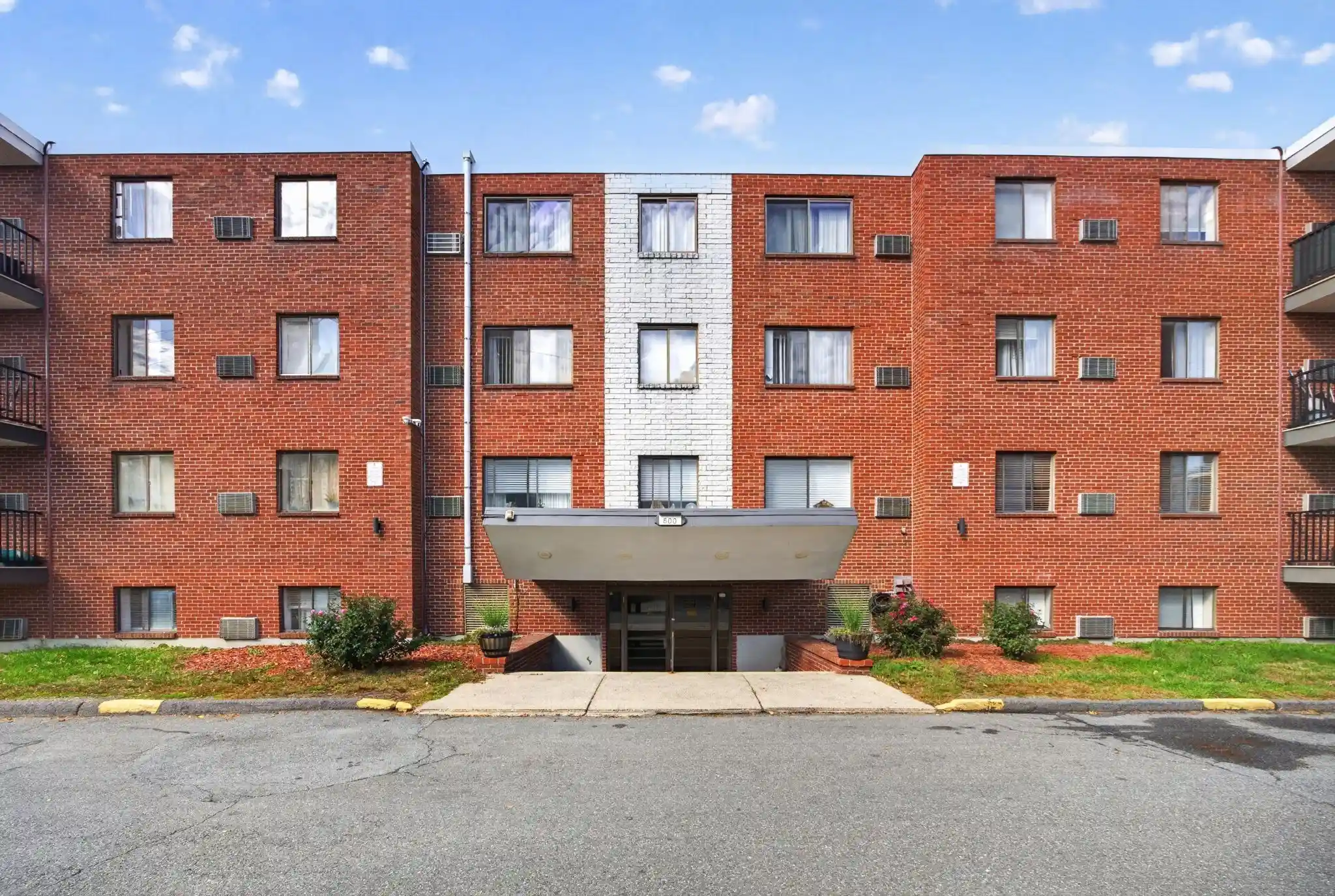 Condo for sale at 800 Governors Dr #6, Winthrop, MA 02152 | MLS# 73592520
