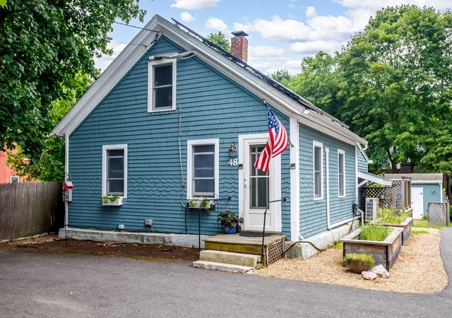1st image of 48r Manchester St, Leominster, MA 01453 | MLS# 73553516