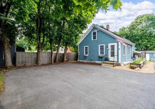 4th image of 48R Manchester St, Leominster, MA 01453 | MLS# 73553516