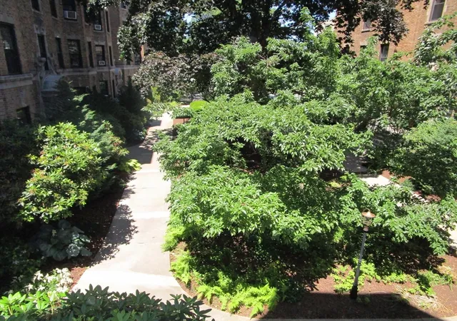 Homes for sale in Boston, MA | 118 Riverway, Boston, MA 02215 | Houzeo