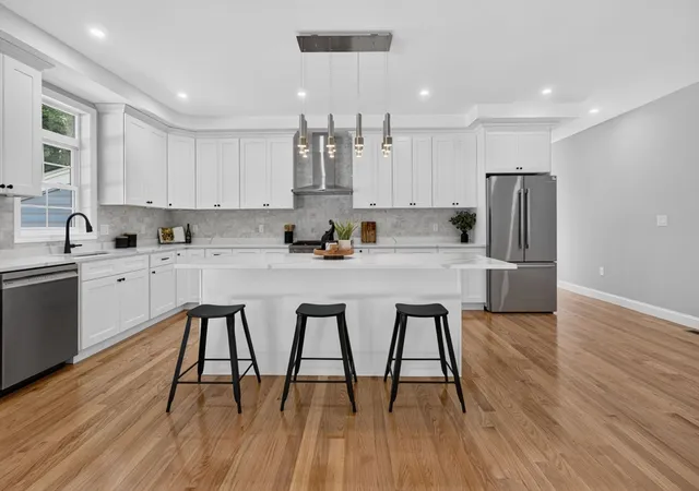 Photo 3 of Single family home for sale at 44 Grandview Road, Reading, MA 01867 | MLS# 73569944 | Listing updated on 2026-09-18