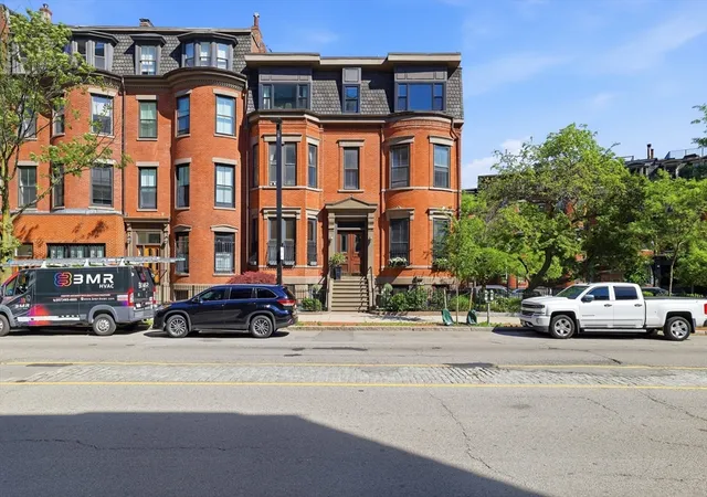 2nd image of 312 Columbus Ave, Boston, MA 02116