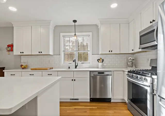 Homes for sale in Rehoboth, MA | 19 Cedar St, Rehoboth, MA 02769 | MLS# 73452420