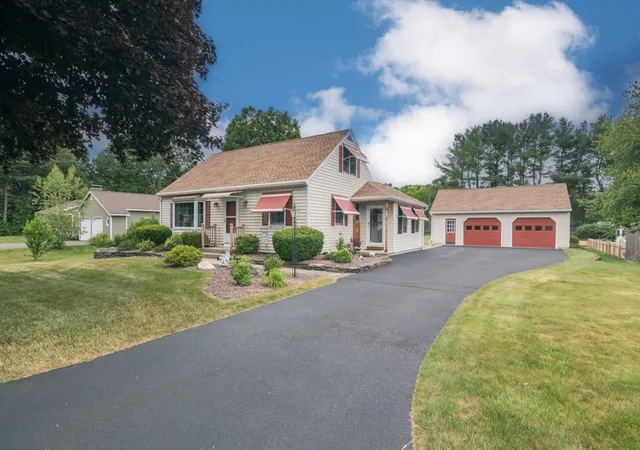 Homes for sale in Westfield, MA | 7 Darby Dr, Westfield, MA 01085 | MLS# 73543428