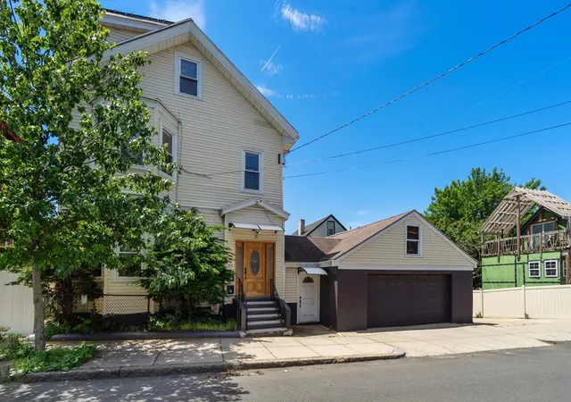 Homes for sale in Chelsea, MA | 10 Orange St, Chelsea, MA 02150 | MLS# 73537338