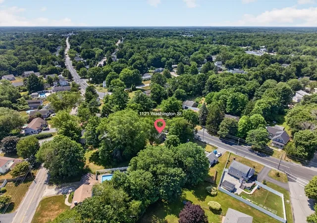 Homes for sale in Whitman, MA | 1121 Washington St, Whitman, MA 02382 | MLS# 73545874