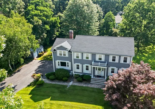 2nd image of 247 Bridges Ln, North Andover, MA 01845 | MLS# 73558008