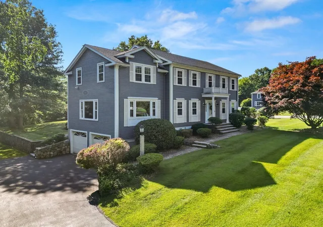 3rd image of 247 Bridges Ln, North Andover, MA 01845 | MLS# 73558008