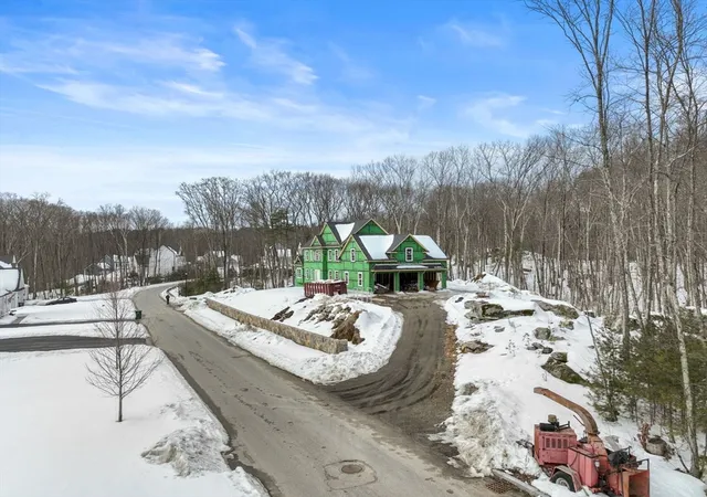 Homes for sale in Northbridge, MA | 90 Windstone Dr, Northbridge, MA 01534 | MLS# 73478047