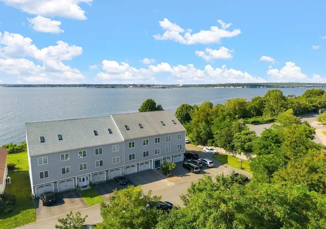 2nd image of 273 Draper St #6, Fall River, MA 02724 | MLS# 73565527