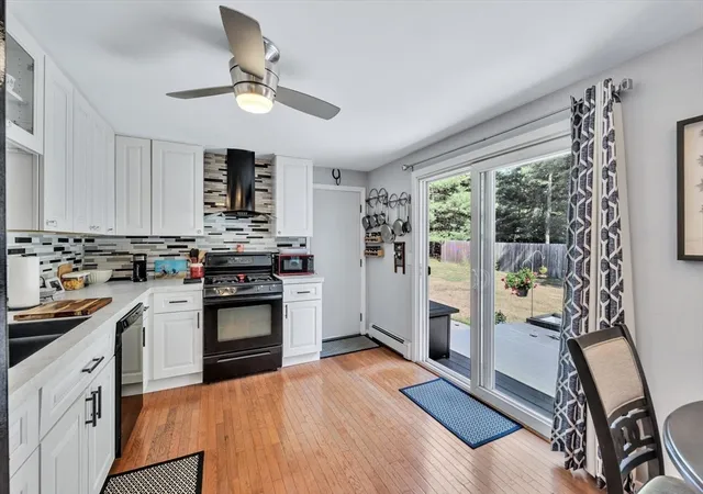Photo 4 of Sale Pending at 17 Galleon Way, Osterville, MA 02655 | MLS# 73550624 | Listing updated on 2026-09-05