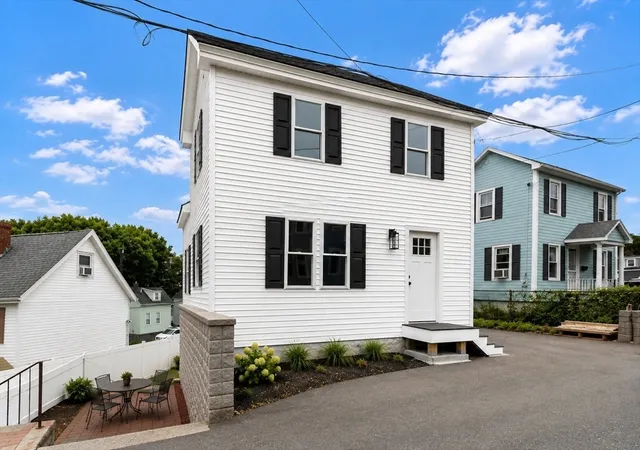Photo 1 of Single family home for sale at 11 Hovey St, Woburn, MA 01801 | MLS# 73569261 | Listing updated on 2026-09-03