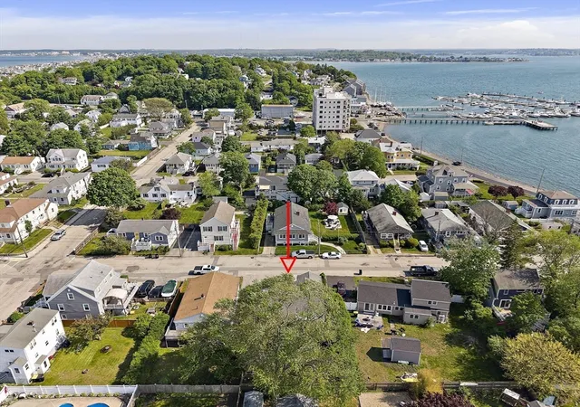 2nd image of 15 D St, Hull, MA 02045 | MLS# 73524260
