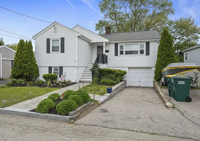 42nd image of 15 D St, Hull, MA 02045 | MLS# 73524260