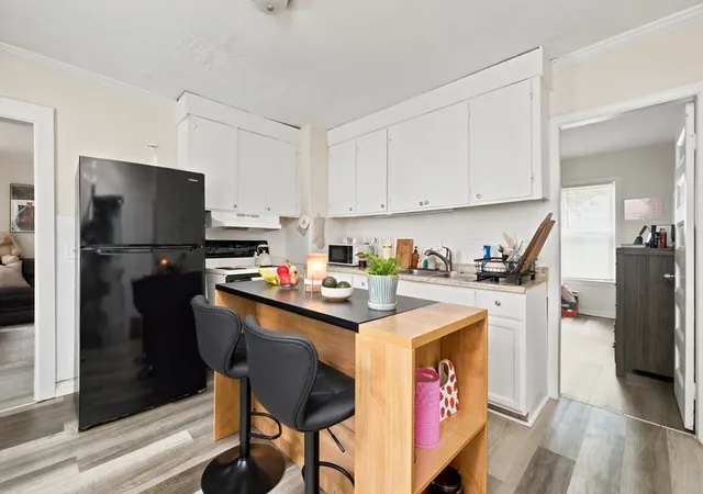 4th image of 51-53 Leyfred Ter, Springfield, MA 01108 | MLS# 73550413