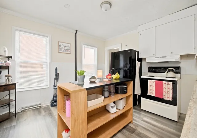 5th image of 51-53 Leyfred Ter, Springfield, MA 01108 | MLS# 73550413