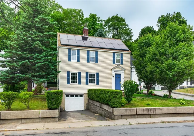 2nd image of 118 Blossom St, Fitchburg, MA 01420 | MLS# 73541224