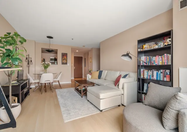 Homes for sale in Cambridge, MA | 950 Massachusetts Ave #514, Cambridge, MA 02139 | MLS# 73541768