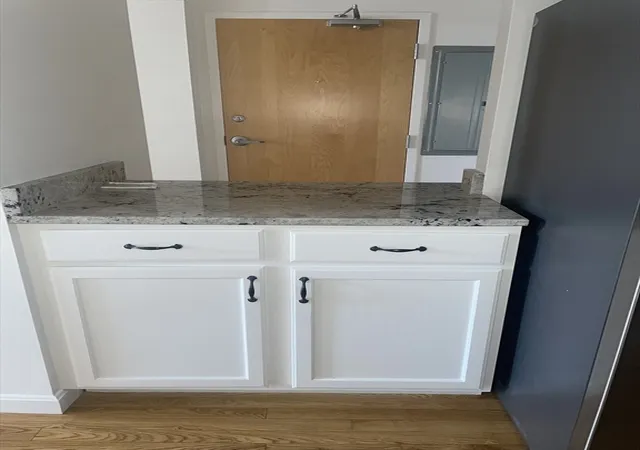 3rd image of 170 Oxford St, Lynn, MA 01901