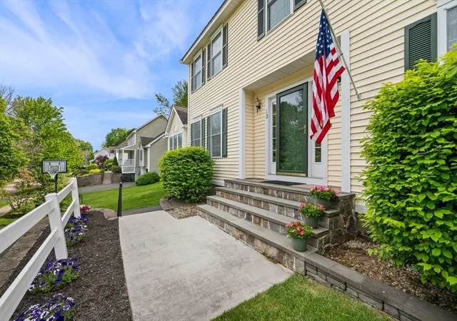 Homes for sale in Amesbury, MA | 12 Olde Taverne Lane, Amesbury, MA 01913 | MLS# 73531764