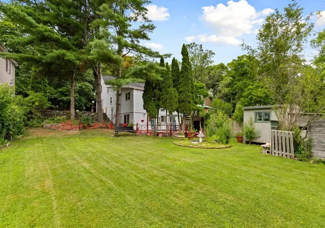 27th image of 48 Valley St, Wakefield, MA 01880 | MLS# 73553876