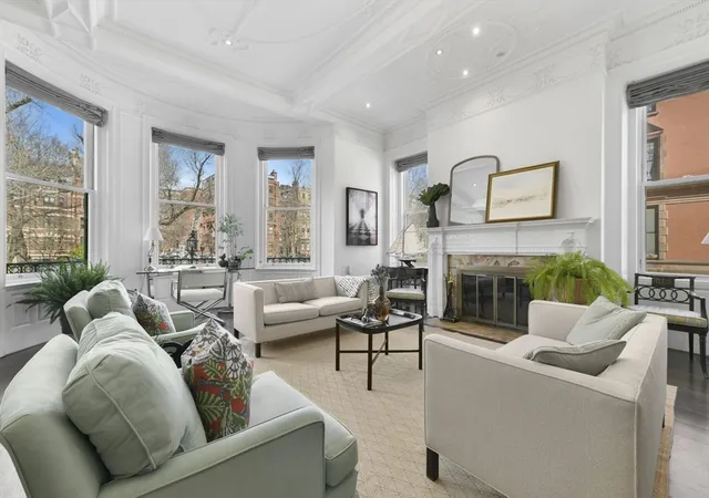 1st image of 29 Fairfield St #1A, Boston, MA 02116 | MLS# 73531800