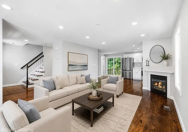 Homes for sale in Chelmsford, MA | 186 Tyngsboro Rd #6, Chelmsford, MA 01863 | MLS# 73545697