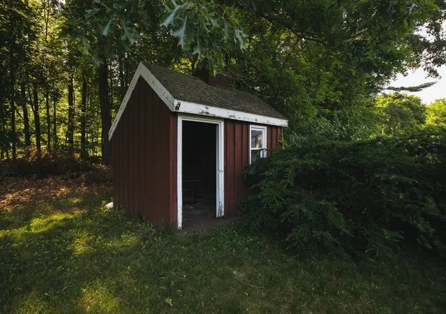 42nd image of 40 Newell Pond Rd, Greenfield, MA 01301 | MLS# 73536017