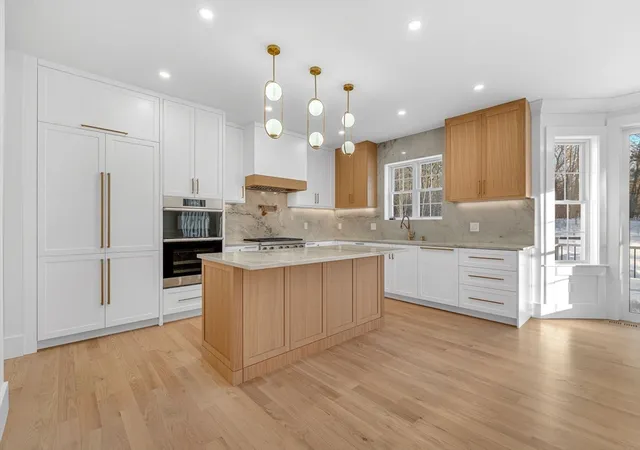Photo 2 of Single family home for sale at 39 Sanders Ln, Bolton, MA 01740 | MLS# 73556563 | Listing updated on 2026-08-02