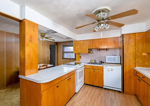 Homes for sale in Jefferson, MA | 1138 Wachusett St, Jefferson, MA 01522 | MLS# 73494933