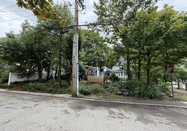 6th image of 1240 Vfw Parkway, West Roxbury, MA 02132 | MLS# 73558613
