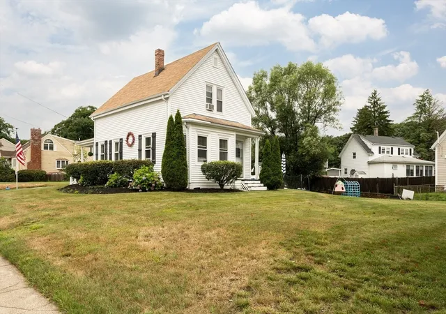 2nd image of 101 Bartholomew St, Peabody, MA 01960 | MLS# 73559284