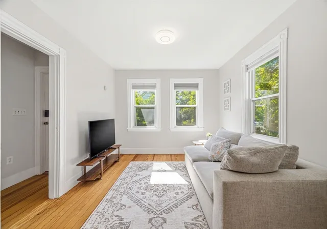 2nd image of 23 Shirley St, Lexington, MA 02421