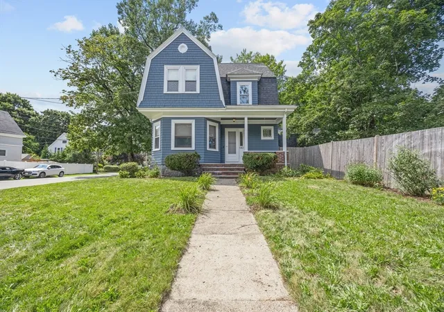 2nd image of 140 Pleasant St, Whitman, MA 02382 | MLS# 73560413